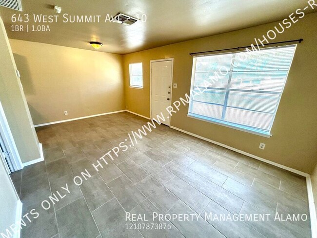 Building Photo - AVAILABLE NOW! 1 Bedroom / 1 Bath Unit Nea...