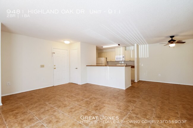 Building Photo - 9481 Highland Oak Dr