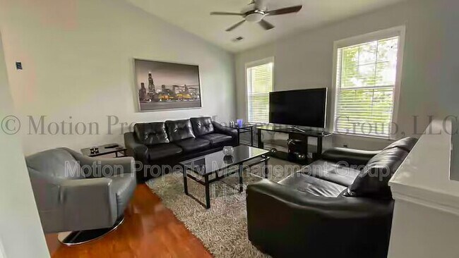 Photo - 1932 Jenkins Rd House