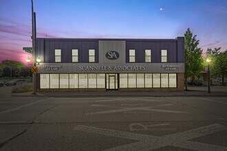 Building Photo - 3135 W 95th St