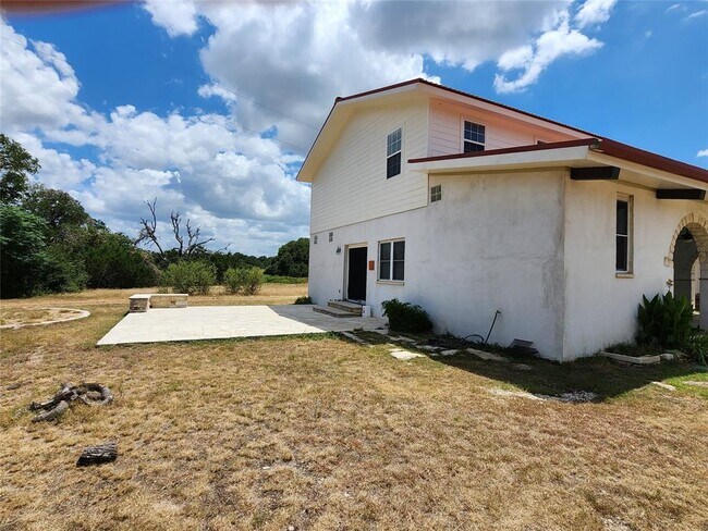 Foto del edificio - 500 Spring Creek Rd