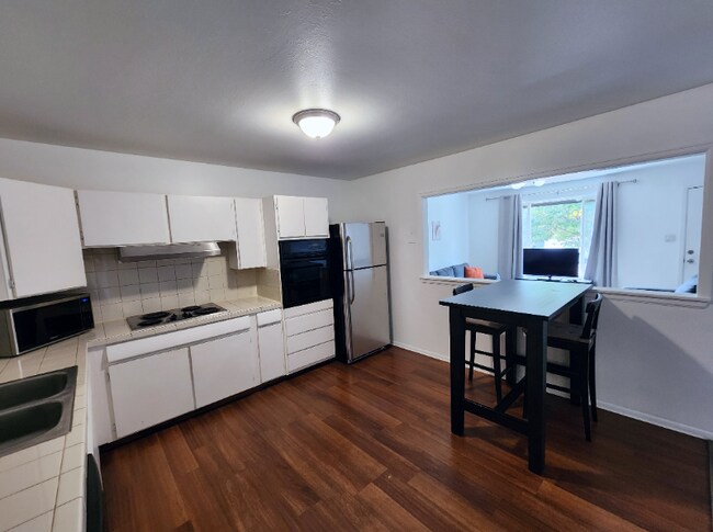 Foto del edificio - 7618 Umatilla St