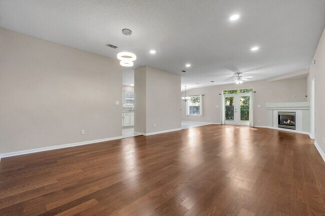Foto del edificio - NE Tallahassee Home in the Villages at Maclay
