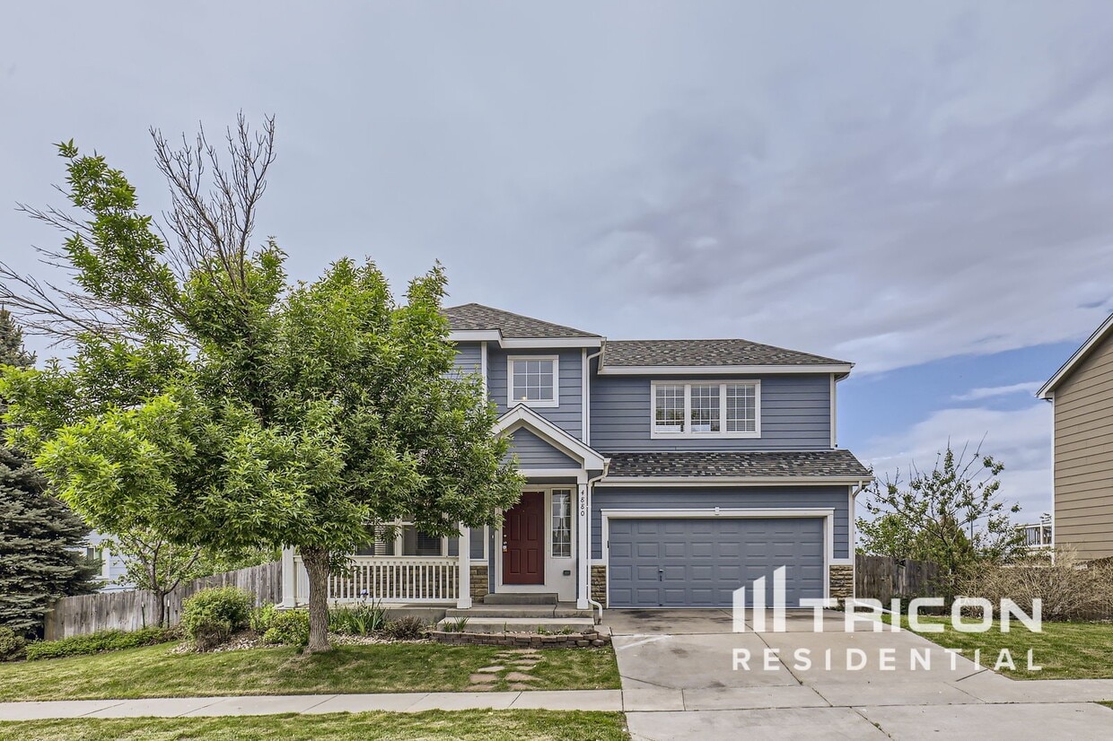 Building Photo - 4880 Mt Princeton St