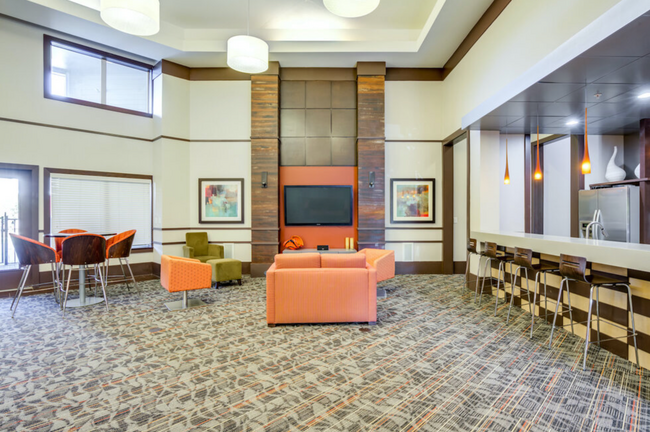 Building Photo - Room in Apartment on Education Way