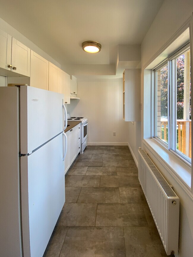 Photo du bâtiment - 625 Borthwick Ave