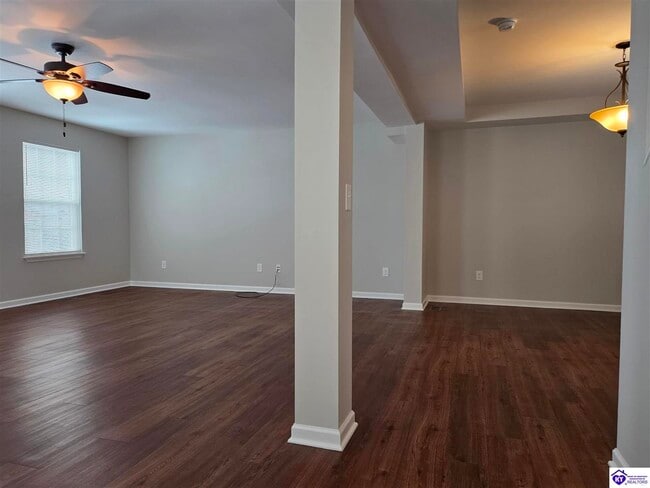 Building Photo - 158 Vineland Pkwy Dr