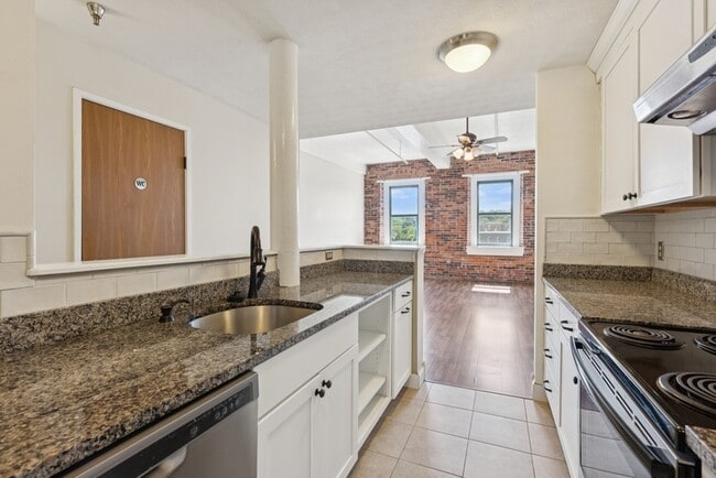 Photo - 1 Saco Island Terrace Apartment