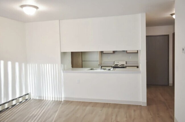 Foto del edificio - 839 S Clinton St