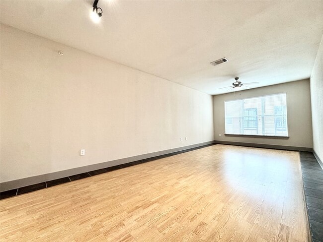 Foto del edificio - 3660 Richmond Ave.