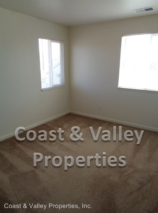Building Photo - 1088 Harvest Way
