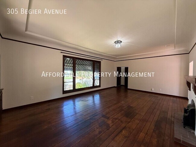 Building Photo - 305 Begier Ave