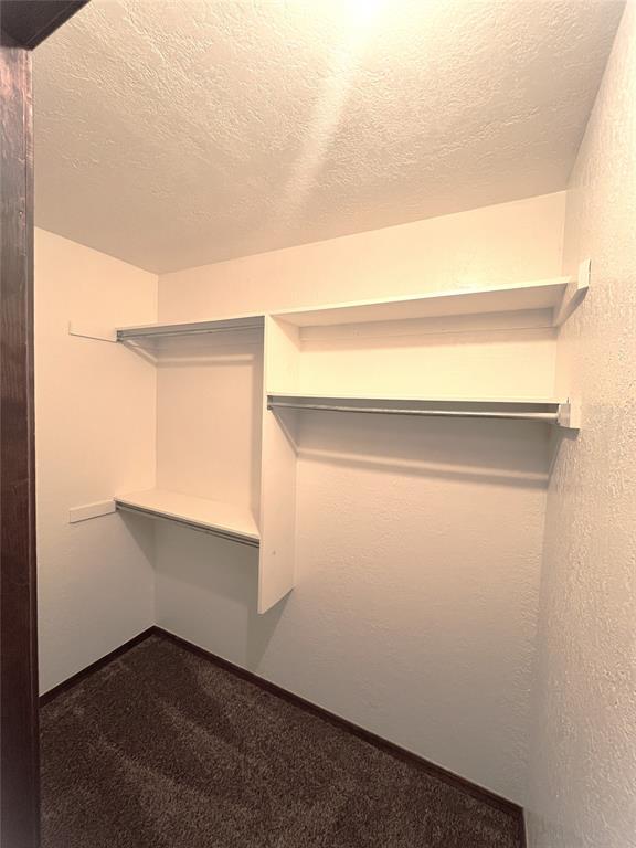 Foto del edificio - 1901 E Lindsey St