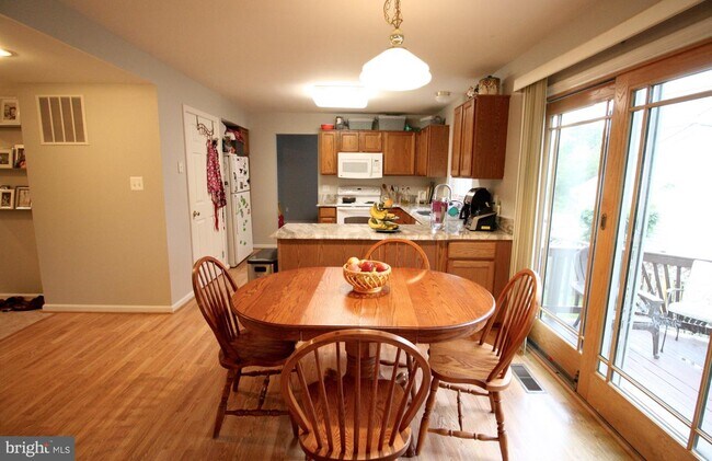 Building Photo - 20712 Cross Timber Dr