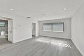 Foto principal - 5657 Grant St