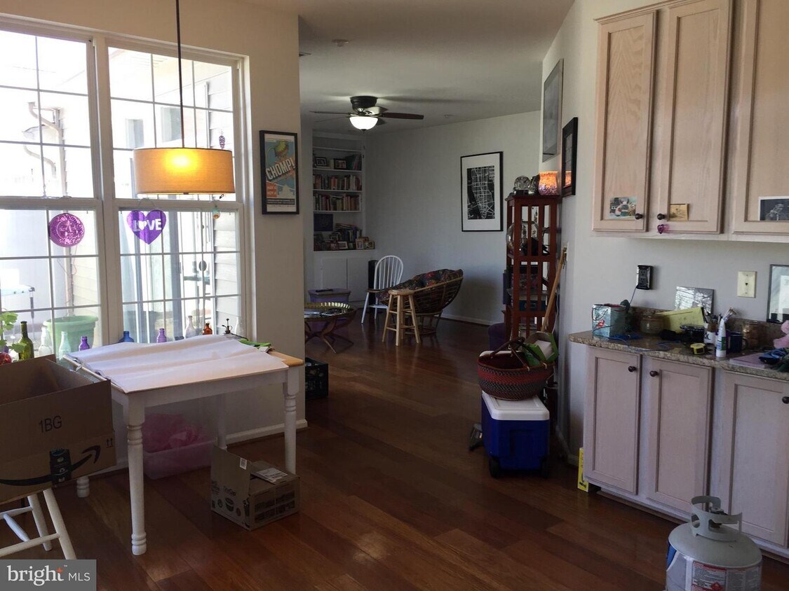 Primary Photo - 43252 Clifton Terrace