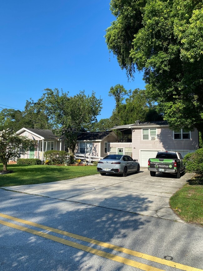 Building Photo - 3694 Grandy Ave