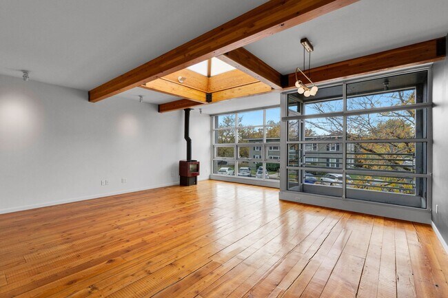 Foto del edificio - Modern 2 Bed / 2.5 Bath Condo with Office ...