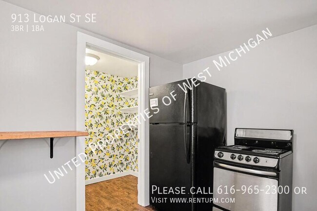 Foto del edificio - 913 Logan St SE
