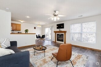Building Photo - 2518 Deerfield Blvd