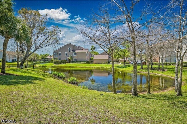 Foto del edificio - 14550 Glen Cove Dr