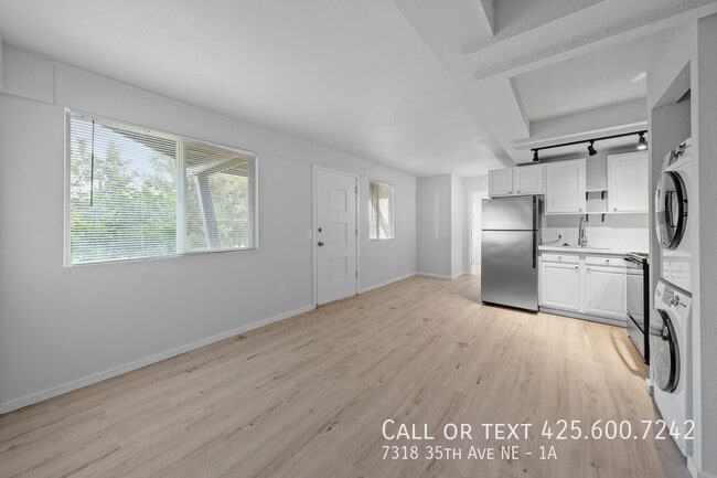 Building Photo - 7318 35th Ave NE