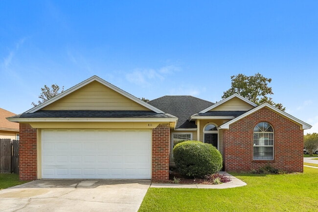 Building Photo - 411 Willow Green Dr