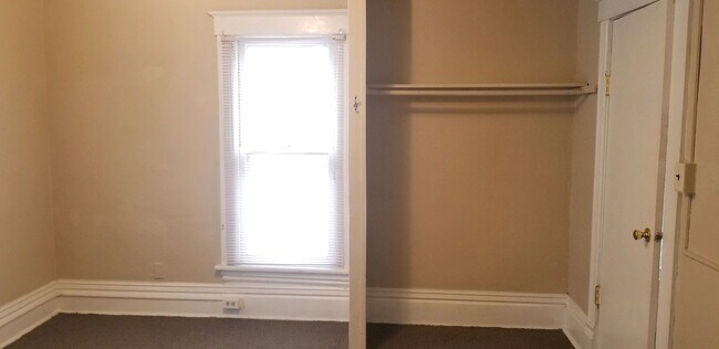 Building Photo - 2515 Olive Street