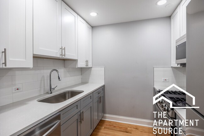 Foto del edificio - 6954 N Sheridan Rd