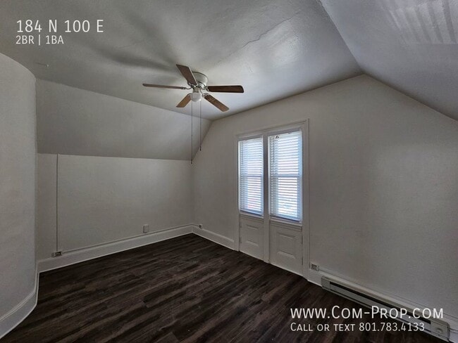 Building Photo - 1 Week Free Rent!  Fully Remodeled 2 Bed/1...