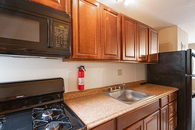 Foto del edificio - 530 N 32nd St