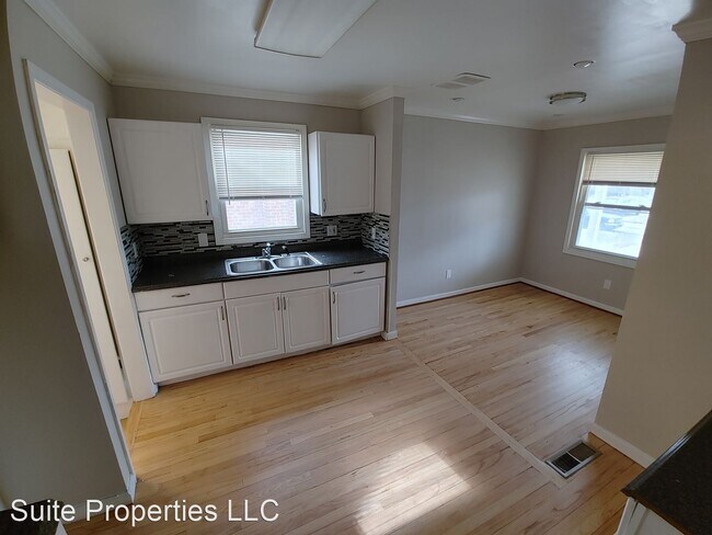 Building Photo - 3 br, 2 bath House - 9624 Artesian St