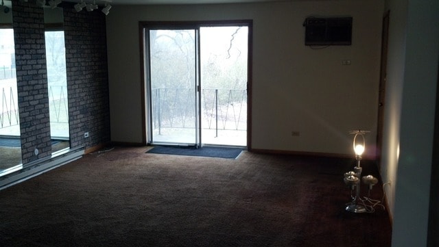 Building Photo - 8515 S Kedzie Ave