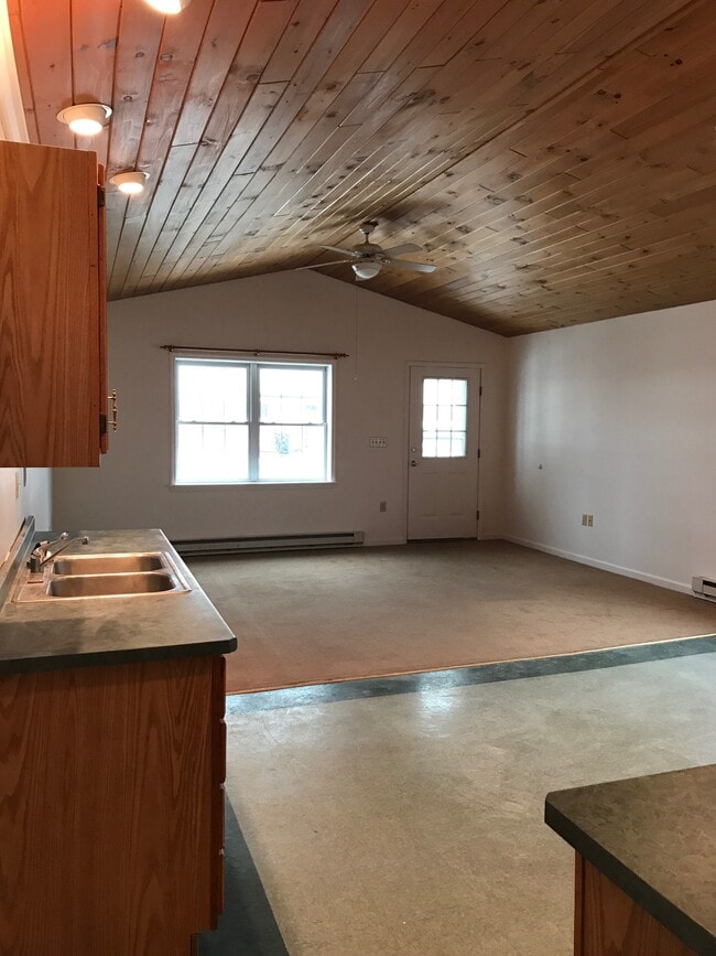 Building Photo - 4766 Crete Blvd