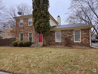 Building Photo - 2375 Dogwood Ln