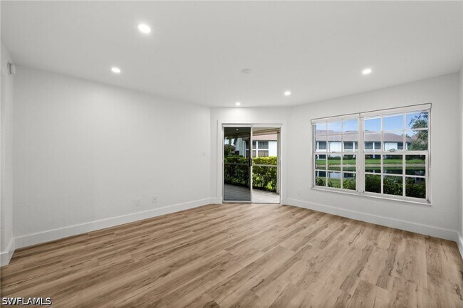 Foto del edificio - 1200 Misty Pines Cir