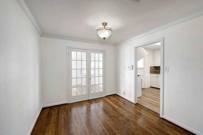 Foto del edificio - 1823 Angeline St