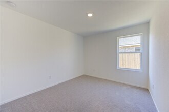 Building Photo - 26627 Pampas Grass Ln