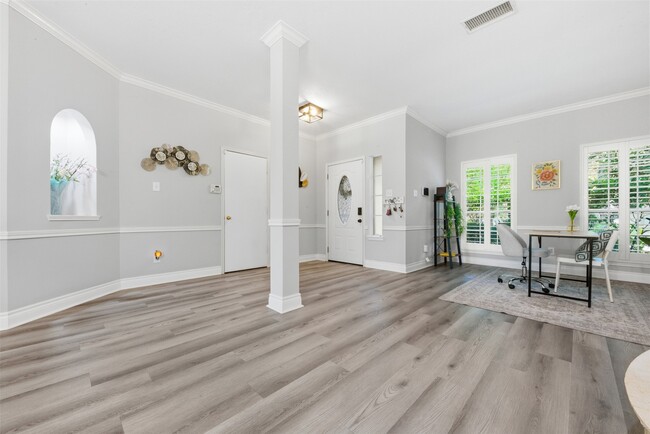 Building Photo - 6426 Portuguese Bend Dr