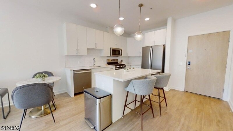Photo - 1181 Morris Avenue Unit 307