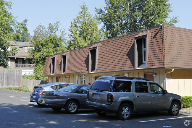 Building Photo - French Glen Apartments