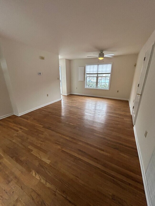 Foto del edificio - Delightful Town House Three-bedroom, Two-bathroom with a Large Bonus Room in East Stroudsburg