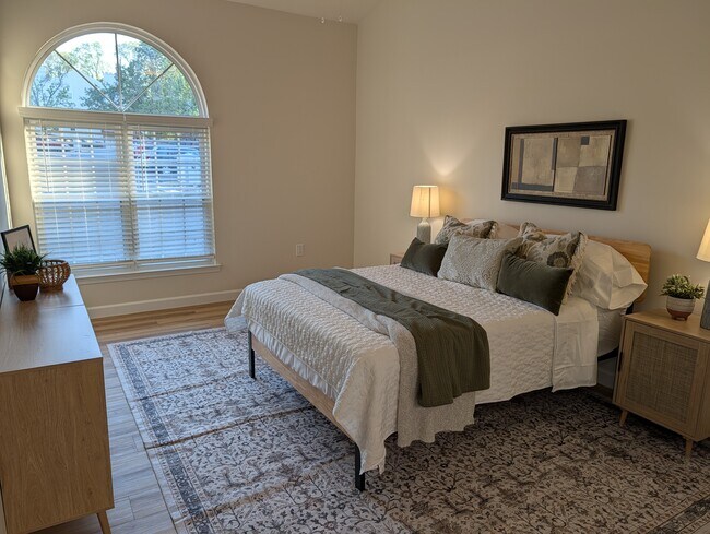 Foto del edificio - 9902 Grapewood Ct