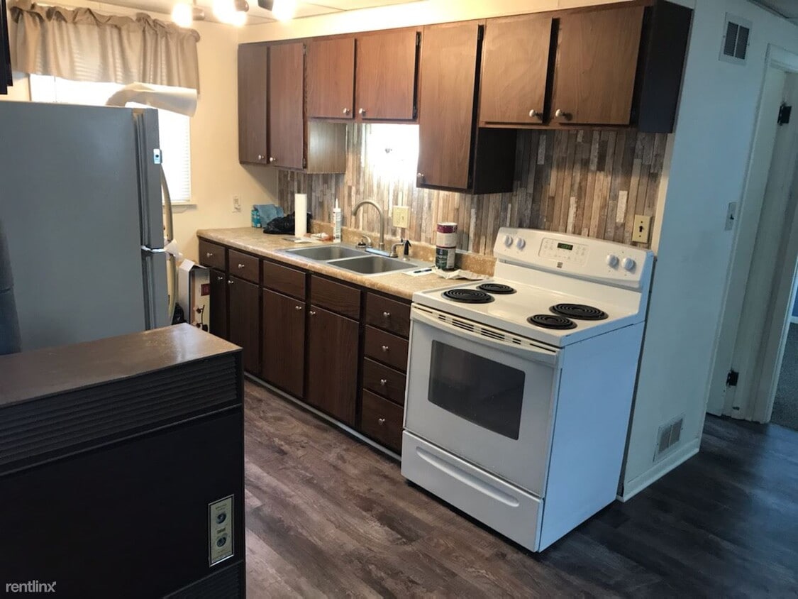 Building Photo - 2 br, 1 bath House - 218 Alexander St