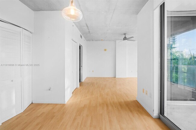 Foto del edificio - 3451 NE 1st Ave