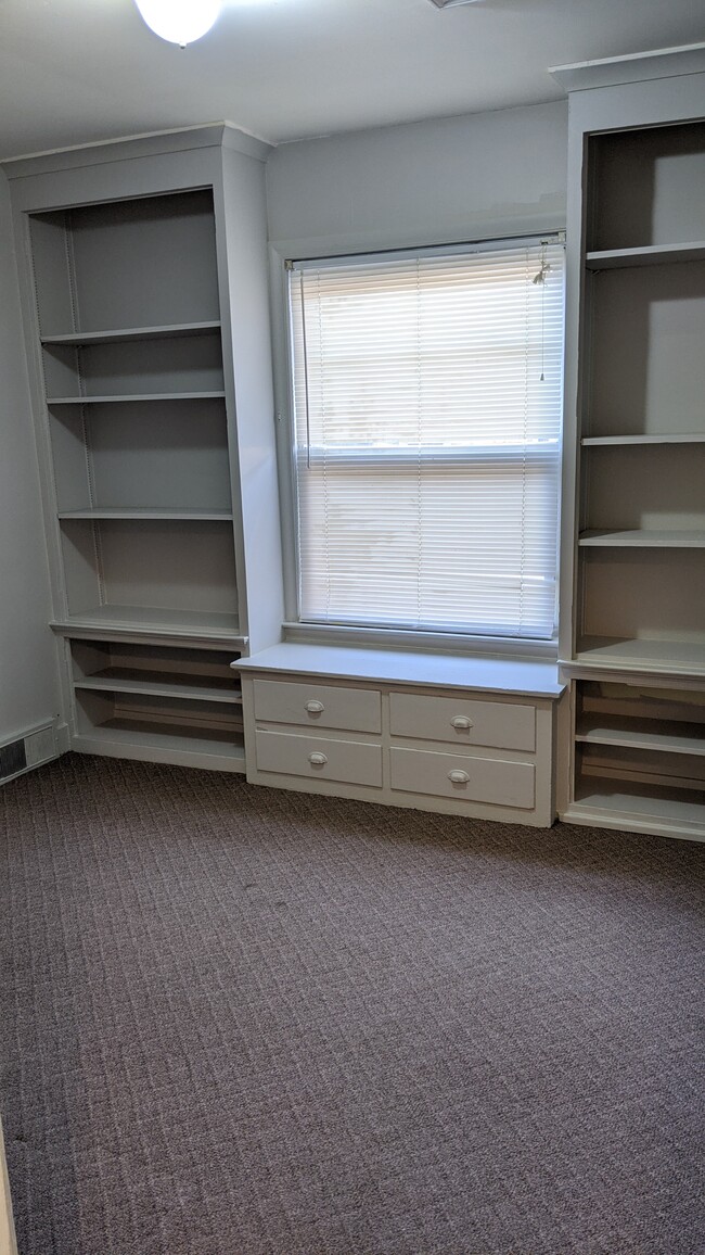 Bedroom 2 - 93 High St