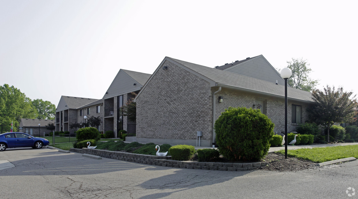 Building Photo - Ashley Point South