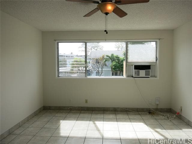 Building Photo - 350 Aoloa St