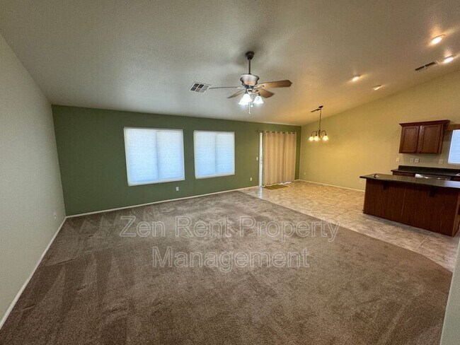 Foto del edificio - 39610 N Cumberland Dr