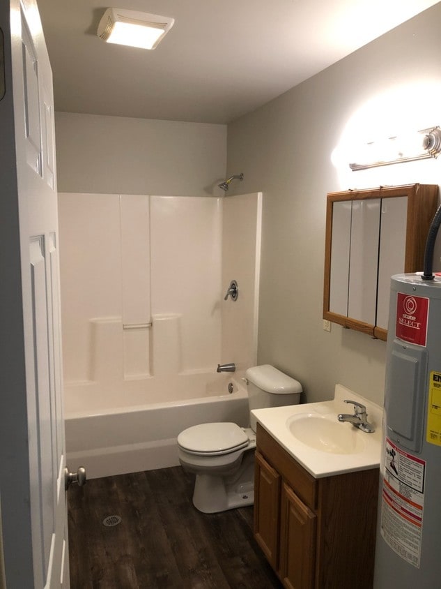 1012 Park Street, Unit A Townhome Rentals in South Roxana IL